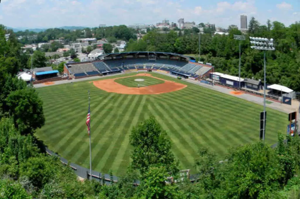 Top view of the entire basseball field.